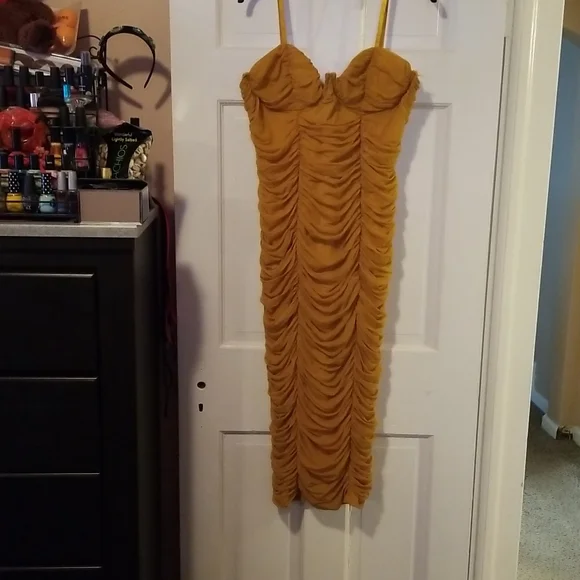 Fashion Nova | Dresses | 3x Mustard All Over Ruched Dress Fashionnova | Poshmark Fashion Nova | Dresses | 3x Mustard All Over Ruched Dress Fashionnova | Poshmark